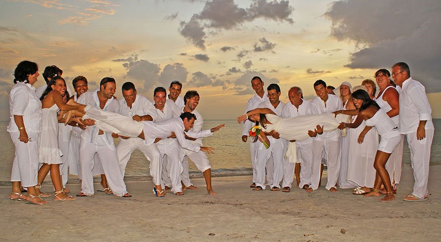 Grupos Musicales Bailables en Margarita: La Mejor Música para tus Eventos