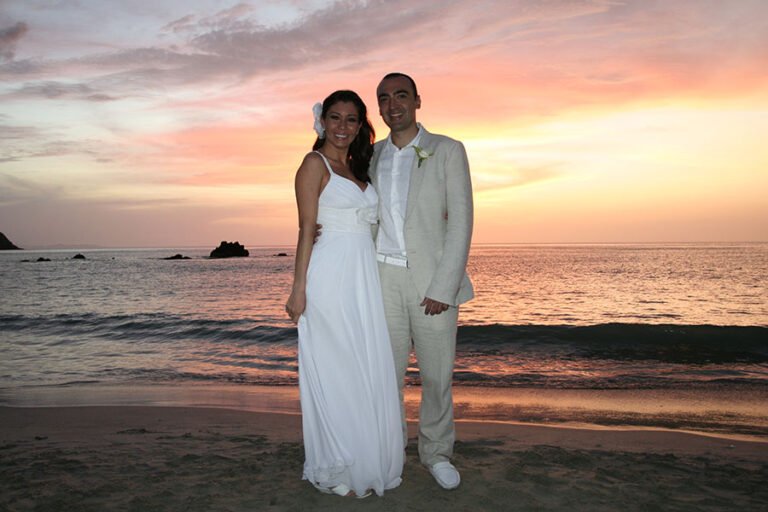 Bodas con Decoración Playera: Una Celebración Única junto al Mar