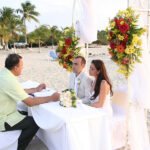 Agrupaciones musicales para bodas Saxofonista romántico playa Contratar saxofonista Margarita